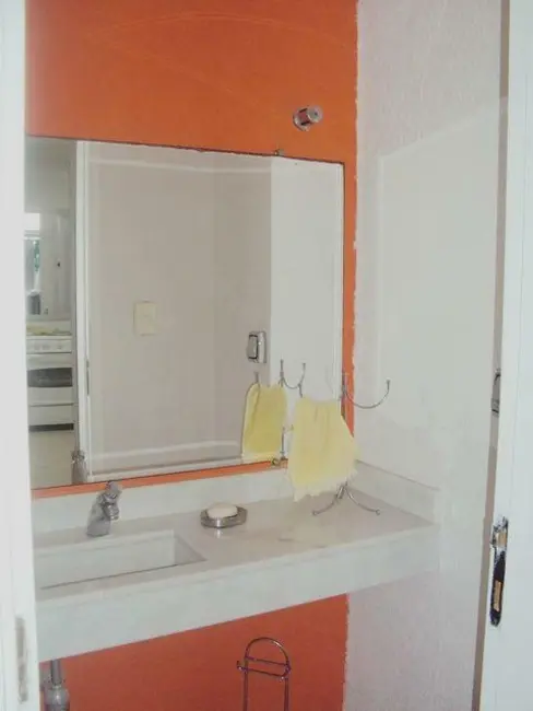 Foto 8 de Apartamento com 3 quartos à venda, 140m2 em Vila Alzira, Guaruja - SP