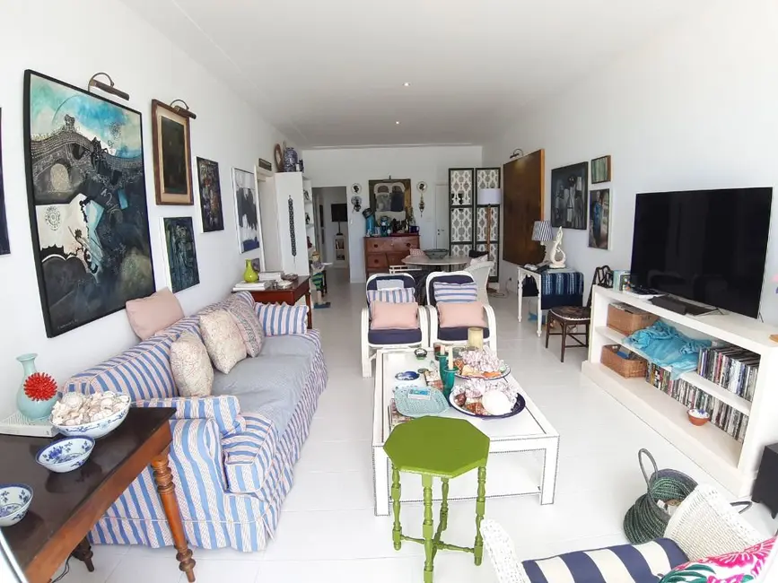 Apartamento com 3 quartos à venda, 160m2 em Guaruja - SP - imagem 3 Foto 3 de Apartamento com 3 quartos à venda, 160m2 em Guaruja - SP