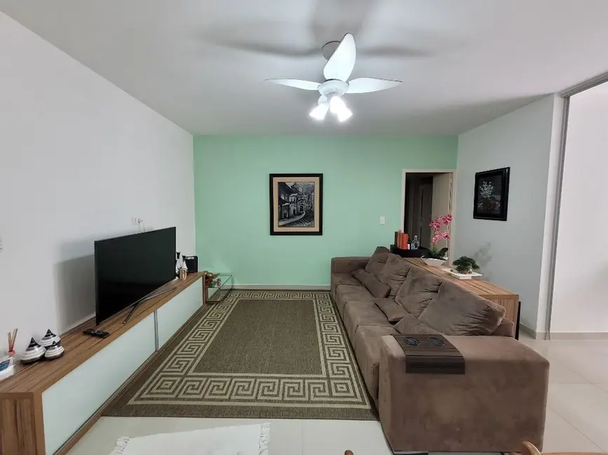 Foto 1 de Apartamento com 4 quartos à venda, 105m2 em Guaruja - SP