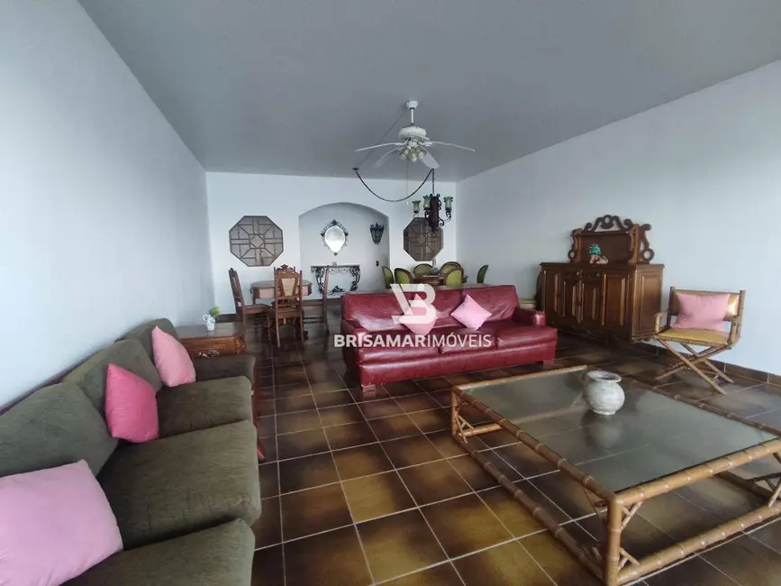 Foto 7 de Apartamento com 3 quartos à venda, 220m2 em Guaruja - SP