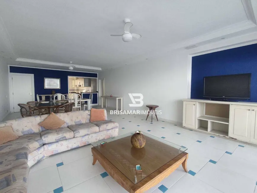 Foto 6 de Apartamento com 4 quartos à venda, 220m2 em Guaruja - SP