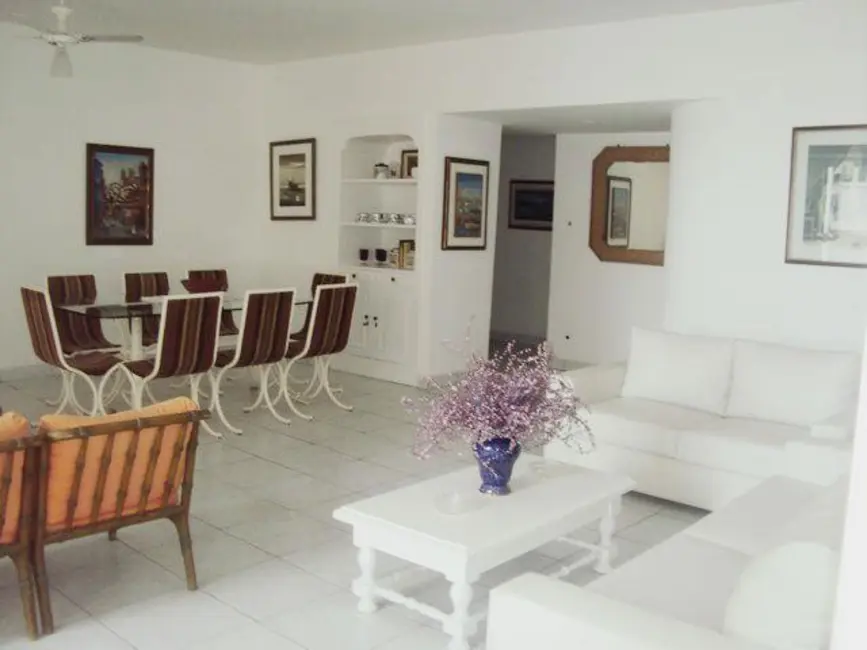 Foto 5 de Apartamento com 3 quartos à venda, 181m2 em Guaruja - SP