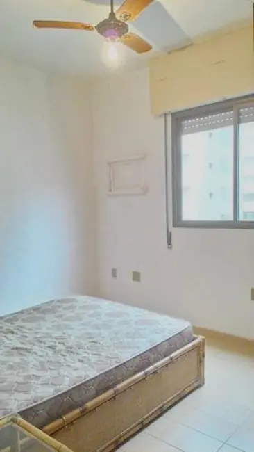Foto 9 de Apartamento com 2 quartos à venda, 97m2 em Guaruja - SP
