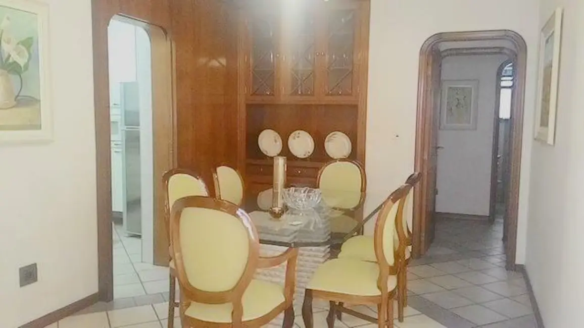 Apartamento com 3 quartos à venda, 130m2 em Barra Funda, Guaruja - SP - imagem 4 Foto 4 de Apartamento com 3 quartos à venda, 130m2 em Barra Funda, Guaruja - SP