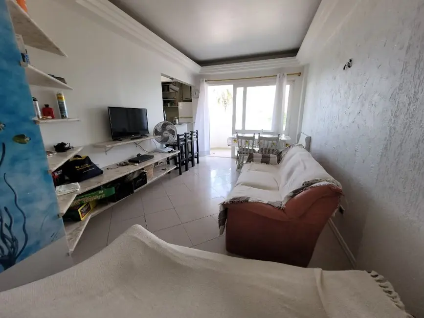 Foto 4 de Apartamento com 2 quartos à venda, 60m2 em Jardim Las Palmas, Guaruja - SP