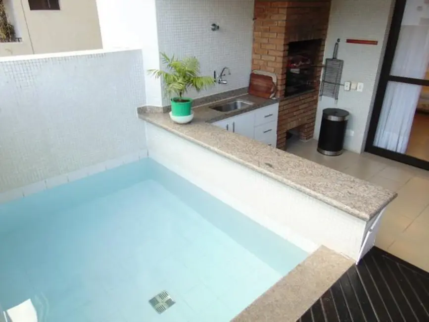 Apartamento com 4 quartos à venda, 200m2 em Barra Funda, Guaruja - SP - imagem 4 Foto 4 de Apartamento com 4 quartos à venda, 200m2 em Barra Funda, Guaruja - SP