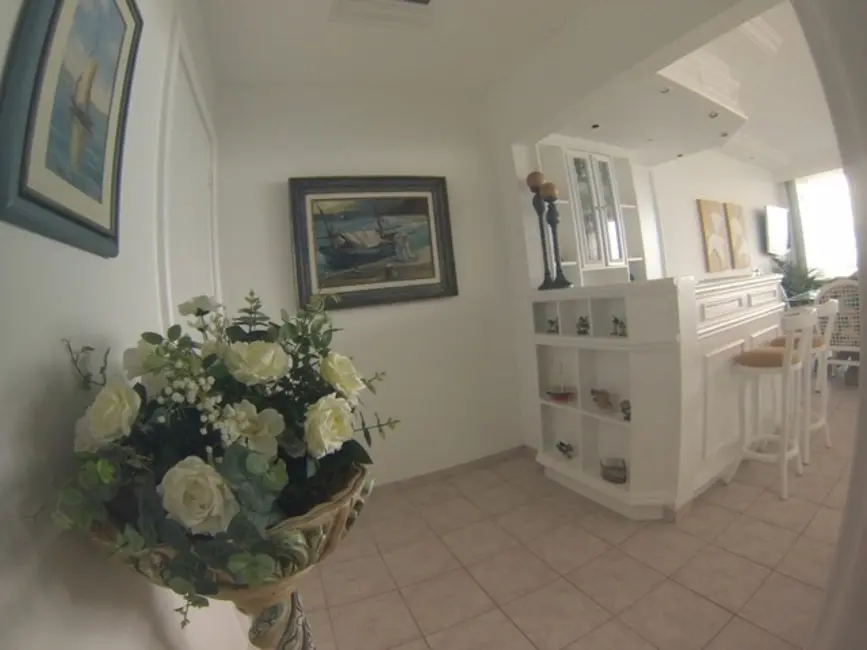 Foto 6 de Apartamento com 4 quartos à venda, 230m2 em Guaruja - SP