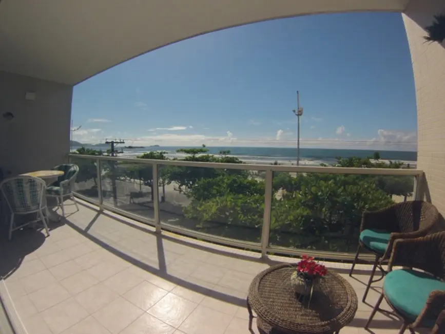 Foto 2 de Apartamento com 4 quartos à venda, 230m2 em Guaruja - SP