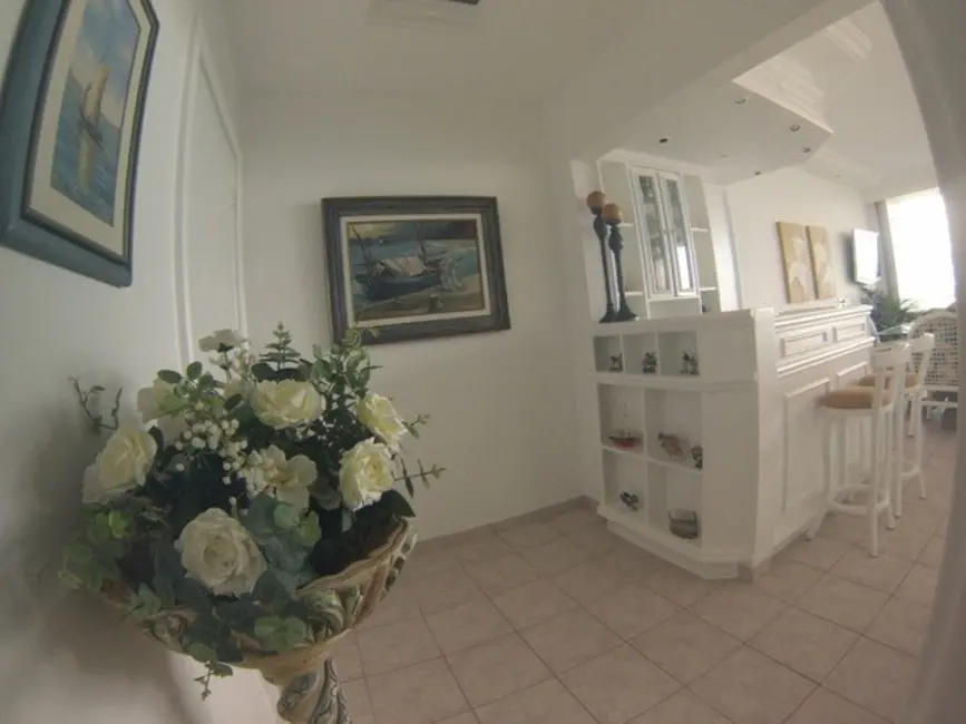 Foto 7 de Apartamento com 4 quartos à venda, 230m2 em Guaruja - SP