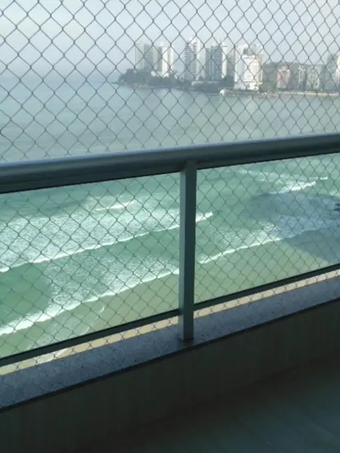 Foto 3 de Apartamento com 3 quartos à venda, 102m2 em Guaruja - SP