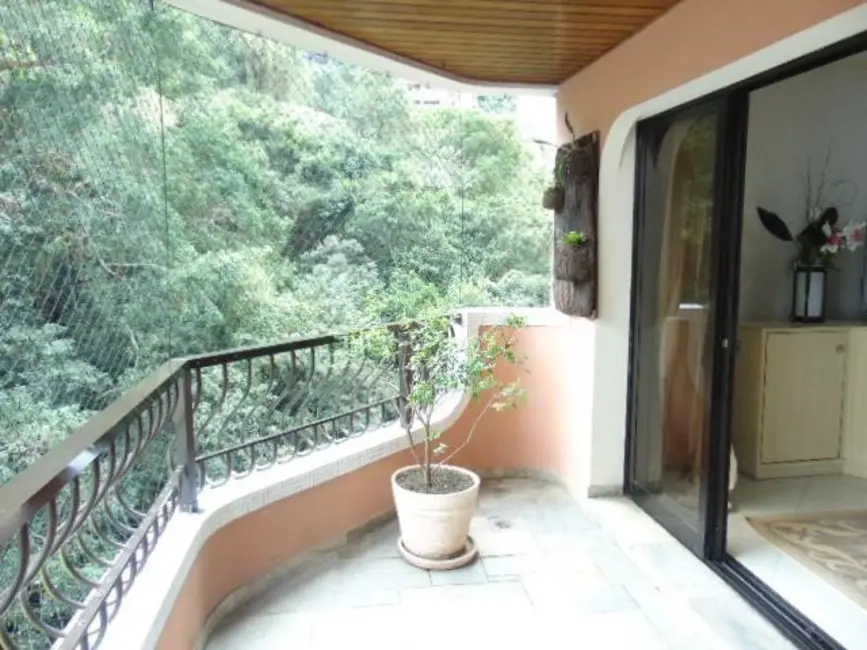 Apartamento com 3 quartos à venda e para alugar, 180m2 em Barra Funda, Guaruja - SP - imagem 4 Foto 4 de Apartamento com 3 quartos à venda e para alugar, 180m2 em Barra Funda, Guaruja - SP