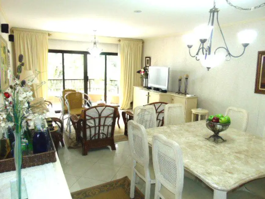 Apartamento com 3 quartos à venda e para alugar, 180m2 em Barra Funda, Guaruja - SP - imagem 3 Foto 3 de Apartamento com 3 quartos à venda e para alugar, 180m2 em Barra Funda, Guaruja - SP