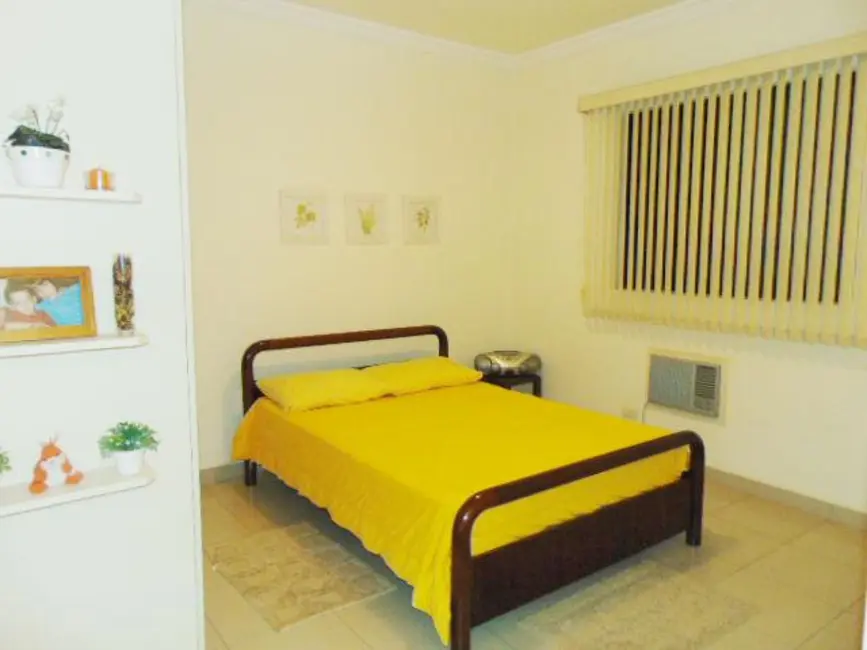 Apartamento com 3 quartos à venda, 146m2 em Barra Funda, Guaruja - SP - imagem 4 Foto 4 de Apartamento com 3 quartos à venda, 146m2 em Barra Funda, Guaruja - SP