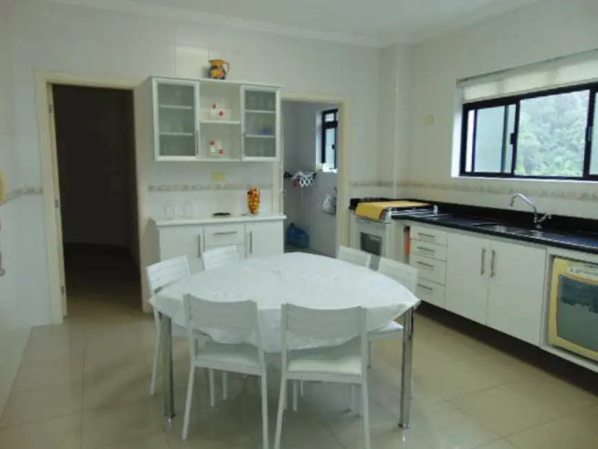 Apartamento com 3 quartos à venda, 146m2 em Barra Funda, Guaruja - SP - imagem 9 Foto 9 de Apartamento com 3 quartos à venda, 146m2 em Barra Funda, Guaruja - SP