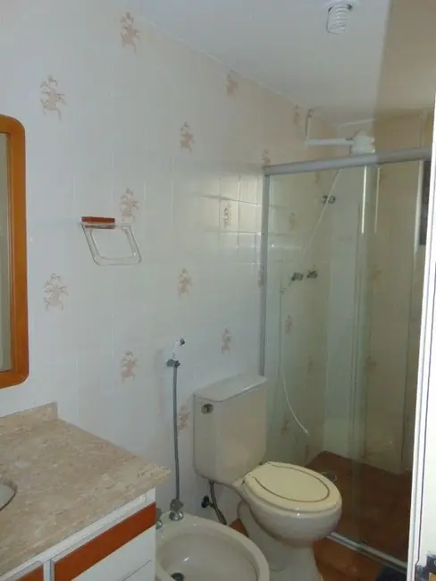 Apartamento com 3 quartos à venda, 120m2 em Barra Funda, Guaruja - SP - imagem 7 Foto 7 de Apartamento com 3 quartos à venda, 120m2 em Barra Funda, Guaruja - SP
