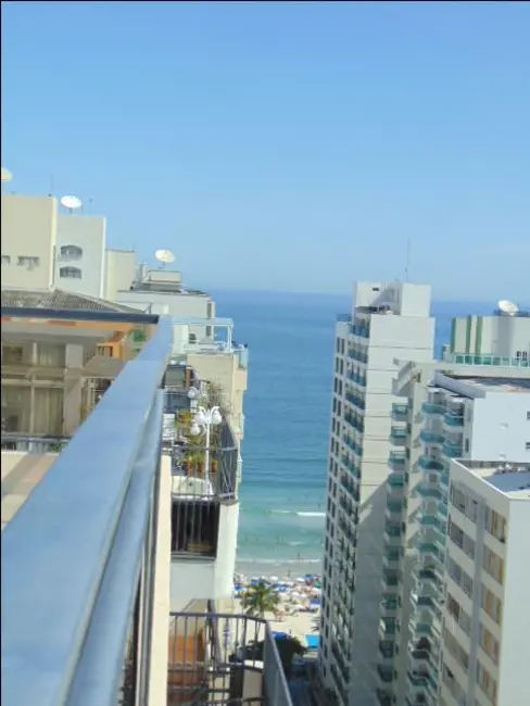 Cobertura com 4 quartos à venda, 250m2 em Barra Funda, Guaruja - SP - imagem 5 Foto 5 de Cobertura com 4 quartos à venda, 250m2 em Barra Funda, Guaruja - SP