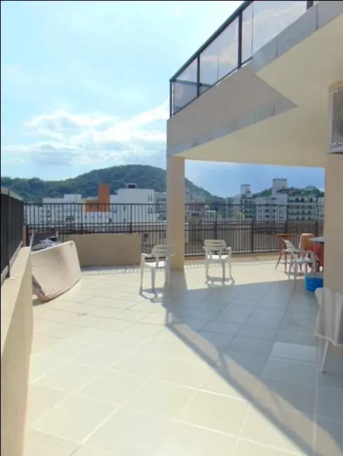 Cobertura com 4 quartos à venda, 250m2 em Barra Funda, Guaruja - SP - imagem 4 Foto 4 de Cobertura com 4 quartos à venda, 250m2 em Barra Funda, Guaruja - SP