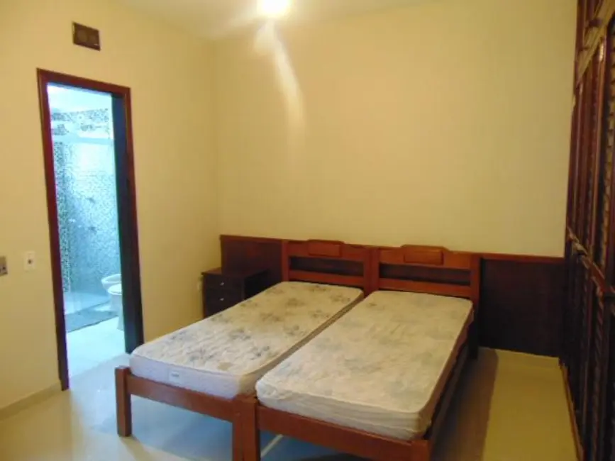 Foto 6 de Apartamento com 3 quartos à venda, 180m2 em Barra Funda, Guaruja - SP