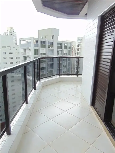 Foto 6 de Apartamento com 3 quartos à venda, 133m2 em Barra Funda, Guaruja - SP