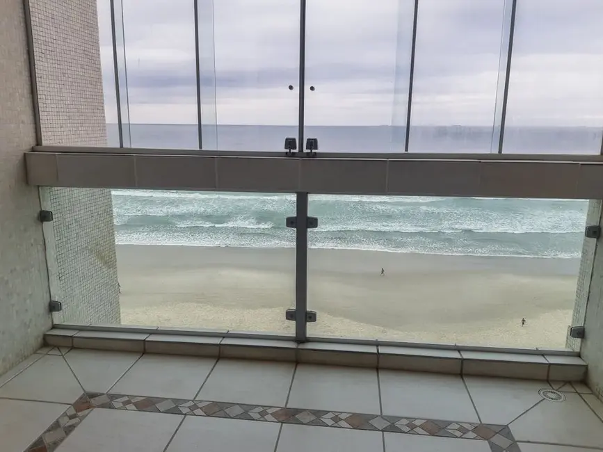 Apartamento com 3 quartos à venda, 128m2 em Guaruja - SP - imagem 4 Foto 4 de Apartamento com 3 quartos à venda, 128m2 em Guaruja - SP