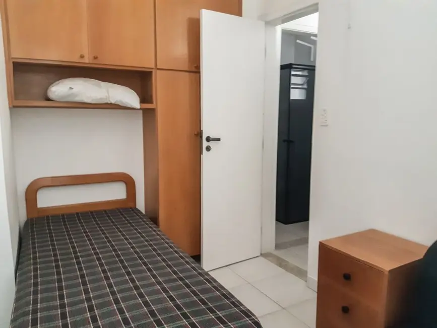 Apartamento com 3 quartos à venda, 128m2 em Guaruja - SP - imagem 7 Foto 7 de Apartamento com 3 quartos à venda, 128m2 em Guaruja - SP