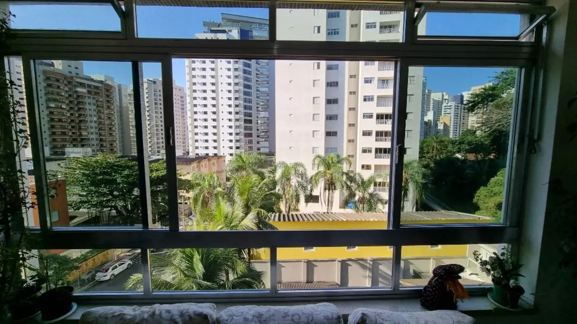 Foto 2 de Apartamento com 3 quartos à venda, 97m2 em Jardim Las Palmas, Guaruja - SP
