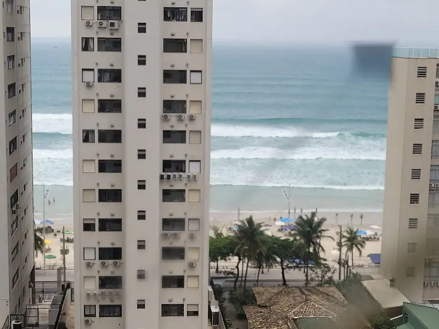 Foto 7 de Apartamento com 3 quartos à venda, 161m2 em Guaruja - SP