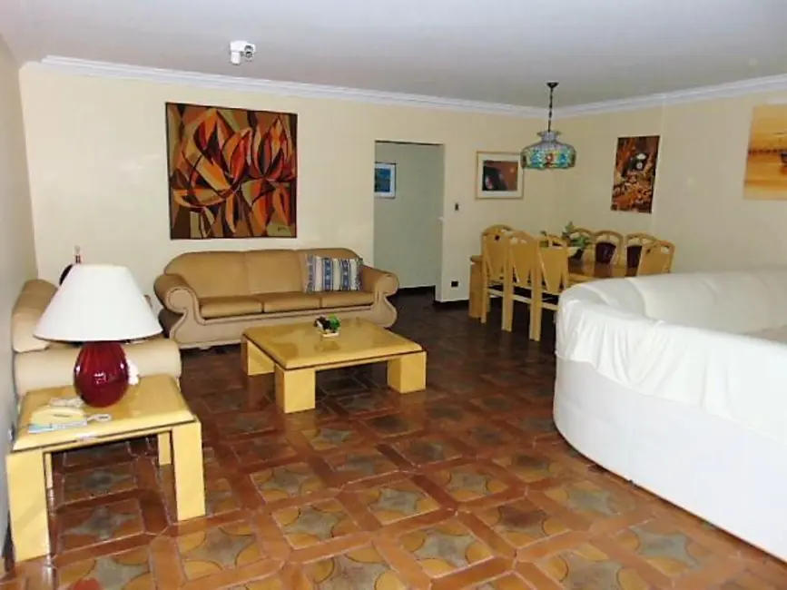 Foto 3 de Apartamento com 4 quartos à venda e para alugar, 200m2 em Guaruja - SP