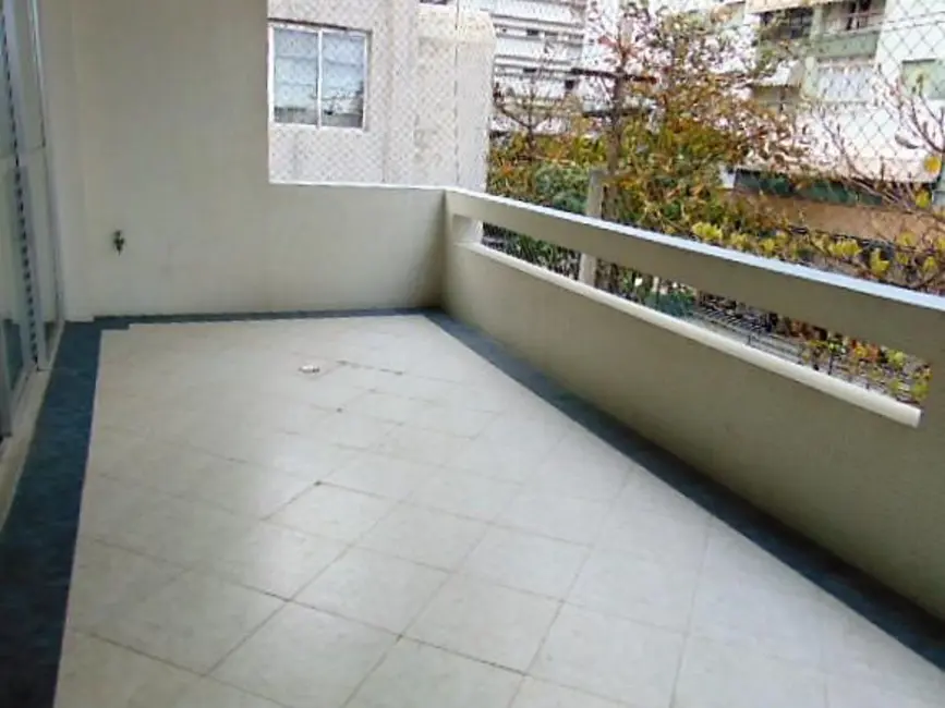 Apartamento com 3 quartos à venda, 215m2 em Guaruja - SP - imagem 5 Foto 5 de Apartamento com 3 quartos à venda, 215m2 em Guaruja - SP