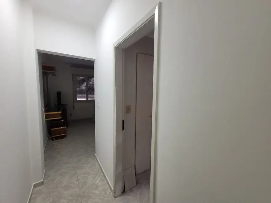 Apartamento com 3 quartos à venda, 142m2 em Guaruja - SP - imagem 4 Foto 4 de Apartamento com 3 quartos à venda, 142m2 em Guaruja - SP