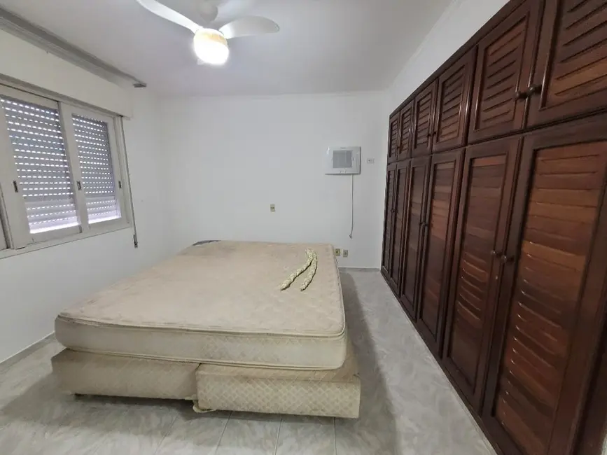 Apartamento com 3 quartos à venda, 142m2 em Guaruja - SP - imagem 6 Foto 6 de Apartamento com 3 quartos à venda, 142m2 em Guaruja - SP