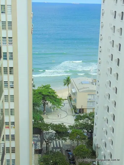 Foto 8 de Apartamento com 3 quartos à venda e para alugar, 176m2 em Guaruja - SP