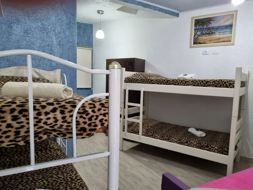 Pousada com 11 quartos à venda, 1012m2 em Barra Funda, Guaruja - SP - imagem 9 Foto 9 de Pousada com 11 quartos à venda, 1012m2 em Barra Funda, Guaruja - SP