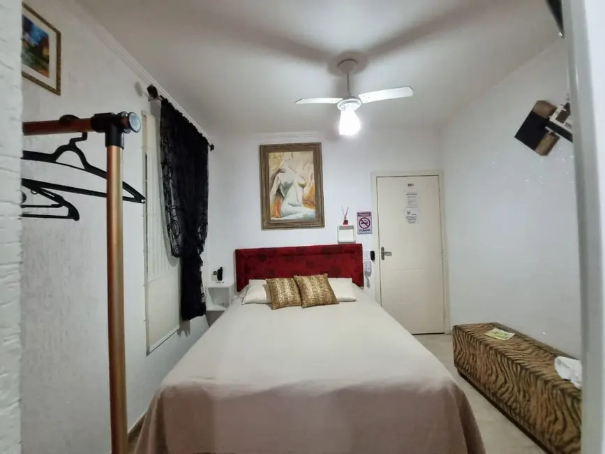 Pousada com 11 quartos à venda, 1012m2 em Barra Funda, Guaruja - SP - imagem 7 Foto 7 de Pousada com 11 quartos à venda, 1012m2 em Barra Funda, Guaruja - SP