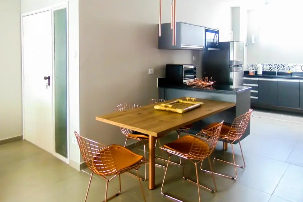 Foto 4 de Apartamento com 2 quartos à venda, 85m2 em Guaruja - SP