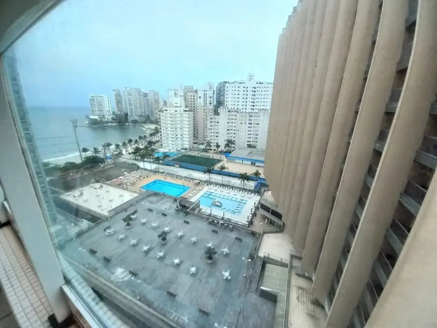 Foto 2 de Apartamento com 2 quartos à venda, 78m2 em Vila Alzira, Guaruja - SP