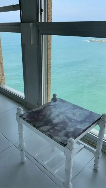 Apartamento com 3 quartos à venda e para alugar, 130m2 em Guaruja - SP - imagem 3 Foto 3 de Apartamento com 3 quartos à venda e para alugar, 130m2 em Guaruja - SP