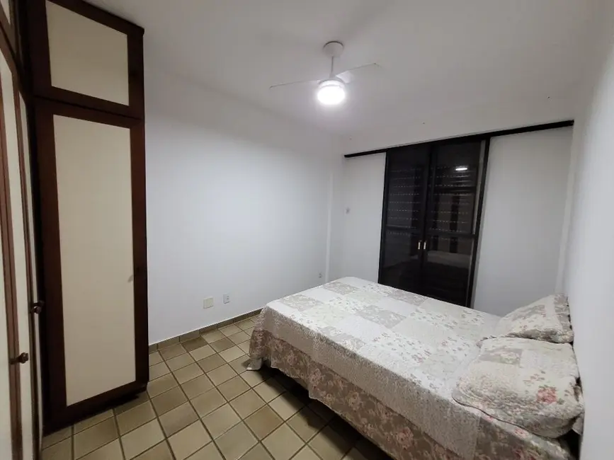 Foto 8 de Apartamento com 2 quartos à venda, 75m2 em Jardim Las Palmas, Guaruja - SP