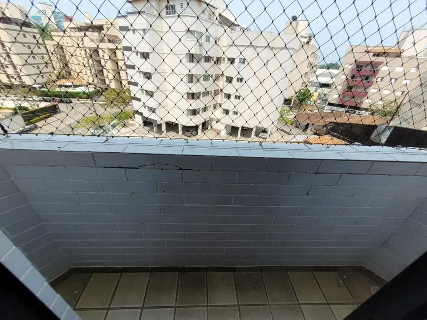 Foto 7 de Apartamento com 2 quartos à venda, 75m2 em Jardim Las Palmas, Guaruja - SP