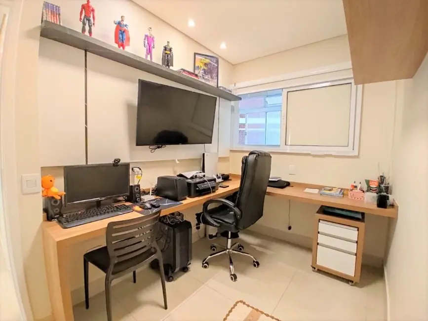 Foto 7 de Apartamento com 2 quartos à venda, 85m2 em Guaruja - SP