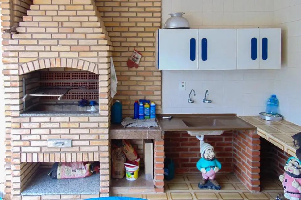 Foto 4 de Casa com 4 quartos à venda, 480m2 em Guaruja - SP