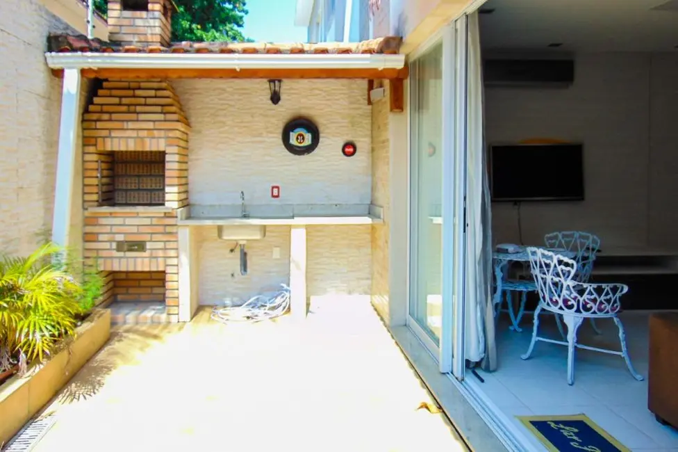 Casa de Condomínio com 4 quartos à venda e para alugar, 350m2 em Jardim Três Marias, Guaruja - SP - imagem 9 Foto 9 de Casa de Condomínio com 4 quartos à venda e para alugar, 350m2 em Jardim Três Marias, Guaruja - SP