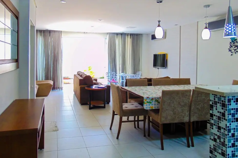 Casa de Condomínio com 4 quartos à venda e para alugar, 350m2 em Jardim Três Marias, Guaruja - SP - imagem 5 Foto 5 de Casa de Condomínio com 4 quartos à venda e para alugar, 350m2 em Jardim Três Marias, Guaruja - SP