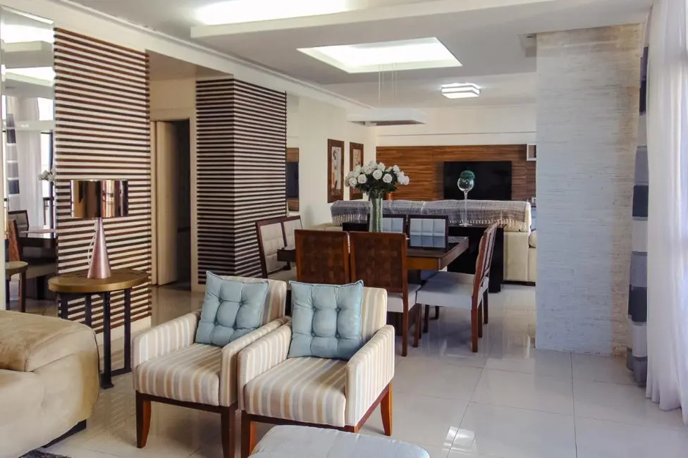 Foto 2 de Apartamento com 3 quartos para alugar, 170m2 em Guaruja - SP