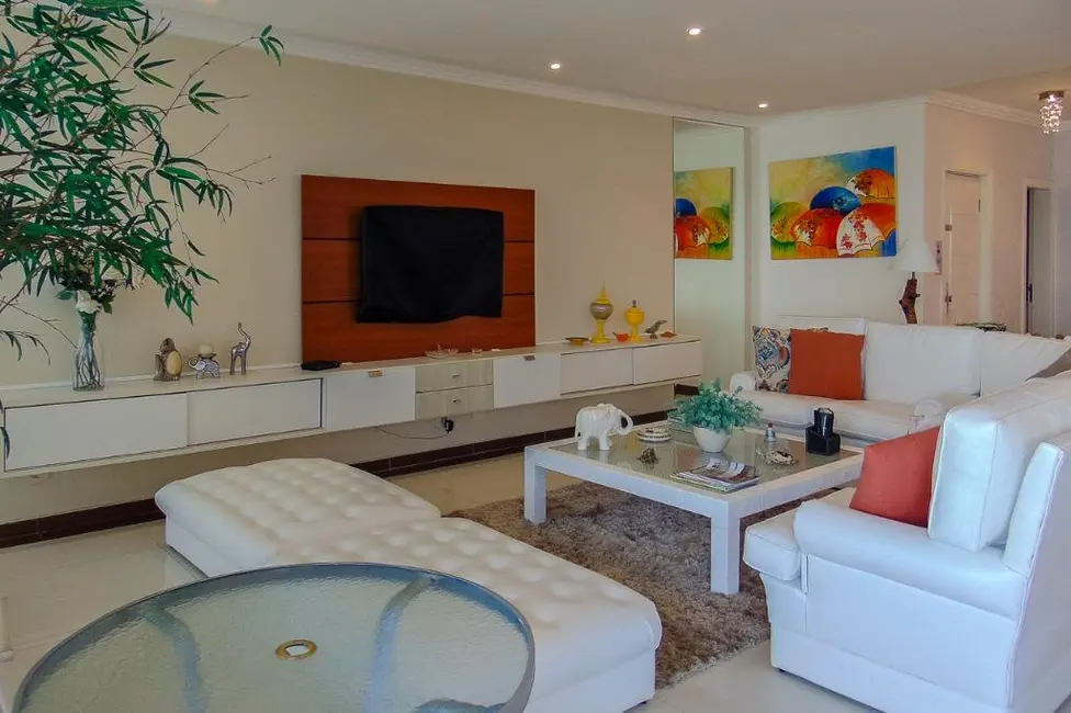 Foto 4 de Apartamento com 4 quartos à venda, 200m2 em Guaruja - SP