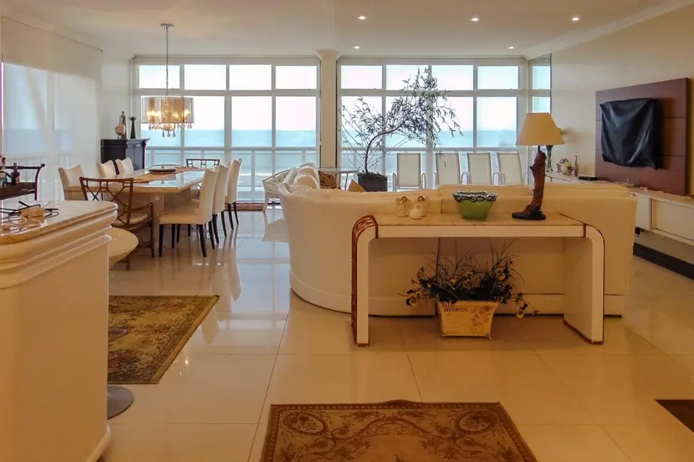 Foto 3 de Apartamento com 4 quartos à venda, 200m2 em Guaruja - SP