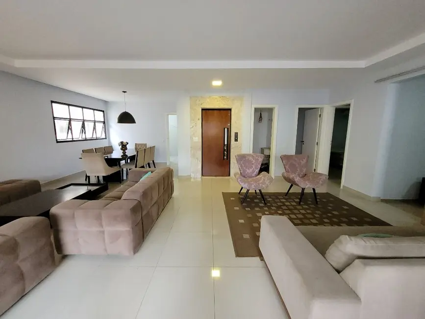 Foto 1 de Apartamento com 4 quartos à venda, 200m2 em Barra Funda, Guaruja - SP