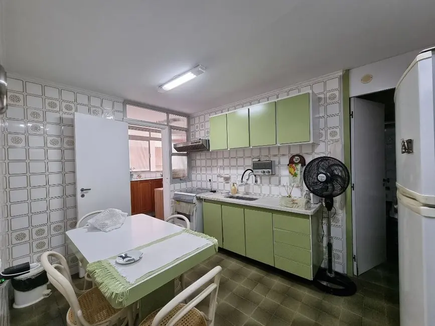 Foto 9 de Apartamento com 2 quartos à venda, 85m2 em Barra Funda, Guaruja - SP