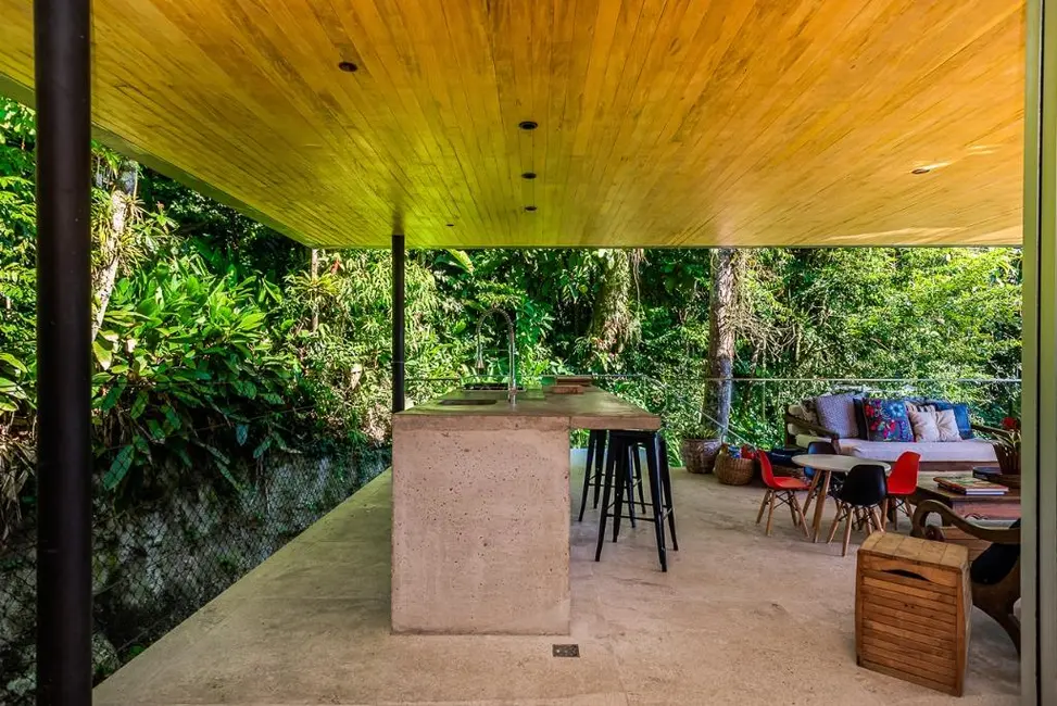 Casa de Condomínio com 4 quartos à venda, 1586m2 em Acapulco, Guaruja - SP - imagem 6 Foto 6 de Casa de Condomínio com 4 quartos à venda, 1586m2 em Acapulco, Guaruja - SP