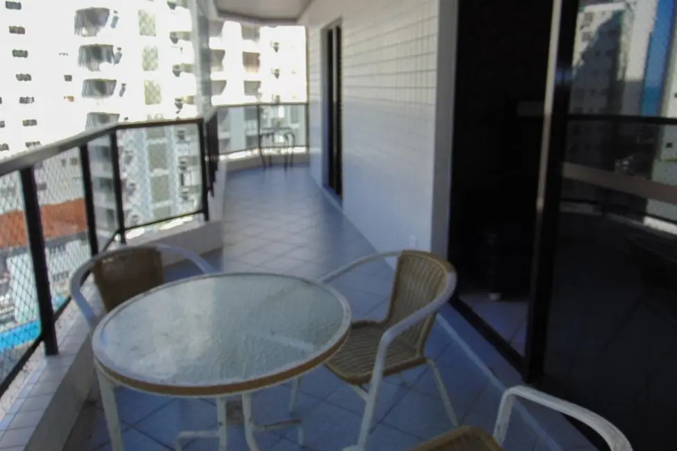 Apartamento com 3 quartos à venda e para alugar, 140m2 em Barra Funda, Guaruja - SP - imagem 8 Foto 8 de Apartamento com 3 quartos à venda e para alugar, 140m2 em Barra Funda, Guaruja - SP